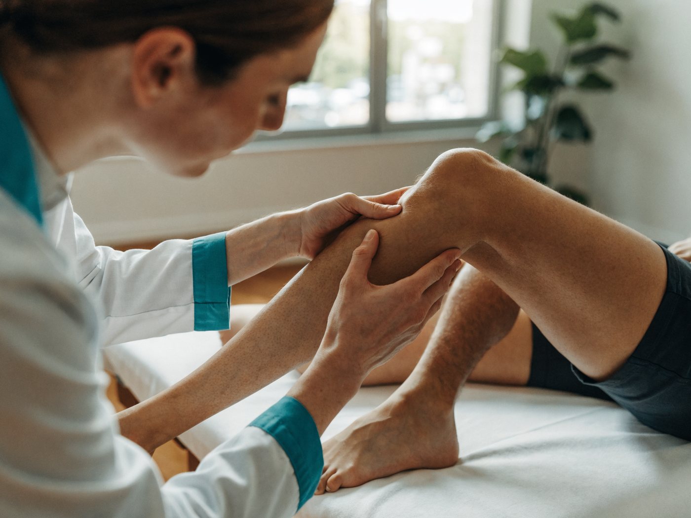 Knee Pain care at WeCare Medical