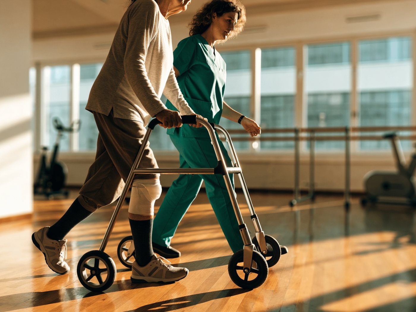 Knee Replacement at WeCare Medical